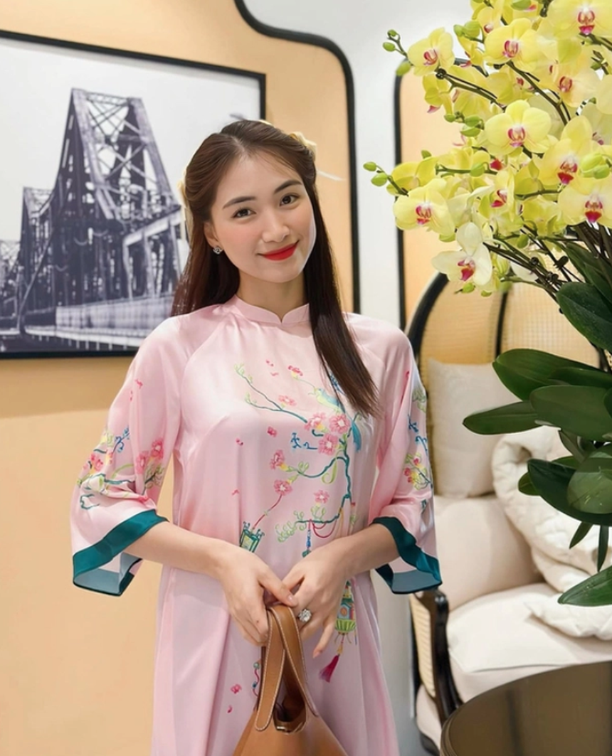 Hoà Minzy trải lòng về chuyện tình cảm: 'Tôi yêu hết mình nhưng đều bị hiểu lầm thành âm mưu, thủ đoạn' - Ảnh 2.