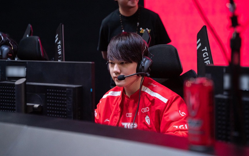 JackeyLove tin rằng giải Mùa Hè quan trọng hơn - nguồn: Weibo