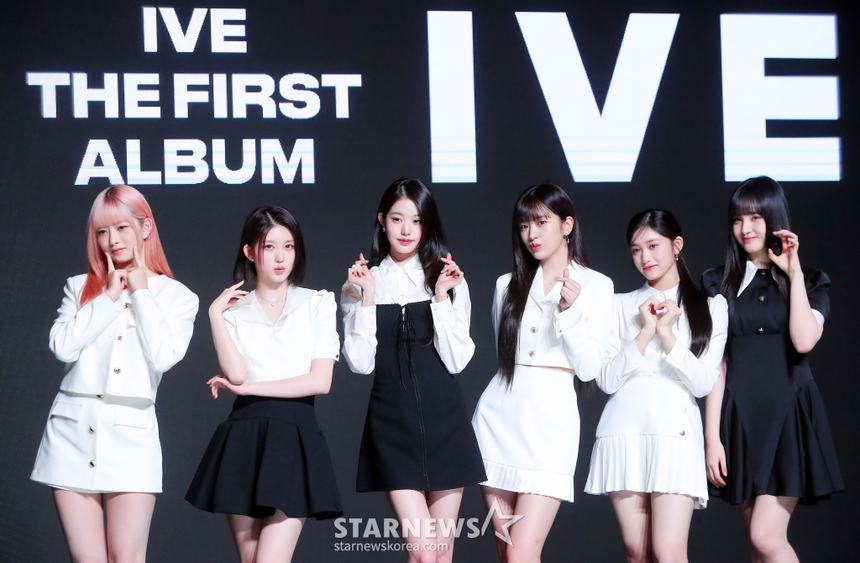 Nữ thần Kpop thế hệ mới Jang Won Young gây sốt với visual "vô thực" qua ảnh chưa chỉnh sửa, khiến fan thốt lên: “Sao có người đẹp như vậy?”  - Ảnh 2.