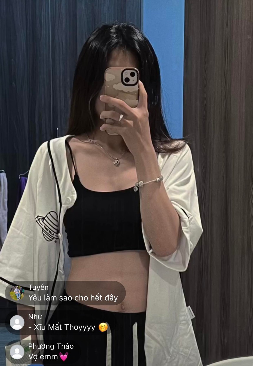 Thanh Nhã khoe vòng eo đầy gợi cảm - Ảnh 1. Thanh Nhã, hot girl Thanh Nhã, Thanh Nhã cầu thủ, cầu thủ Thanh Nhã