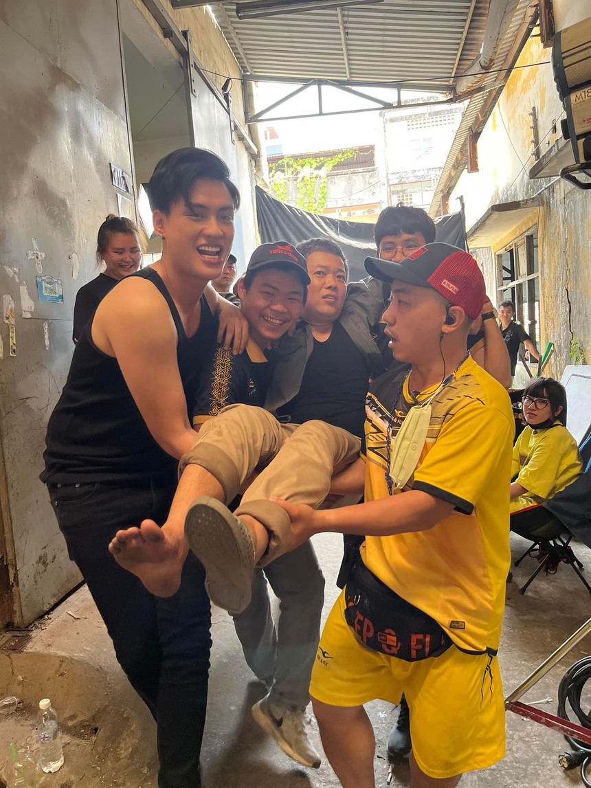 Lê Nam bỏ vai phút chót, Hoàng Mèo: "Tôi chửi, Lê Nam chỉ biết câm nín" - Ảnh 3.