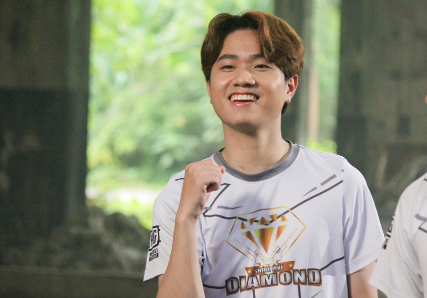 Độc quyền: Hé lộ hình ảnh thú vị của tuyển thủ Việt trong những ngày không thi đấu tại PMSL   - Ảnh 2.