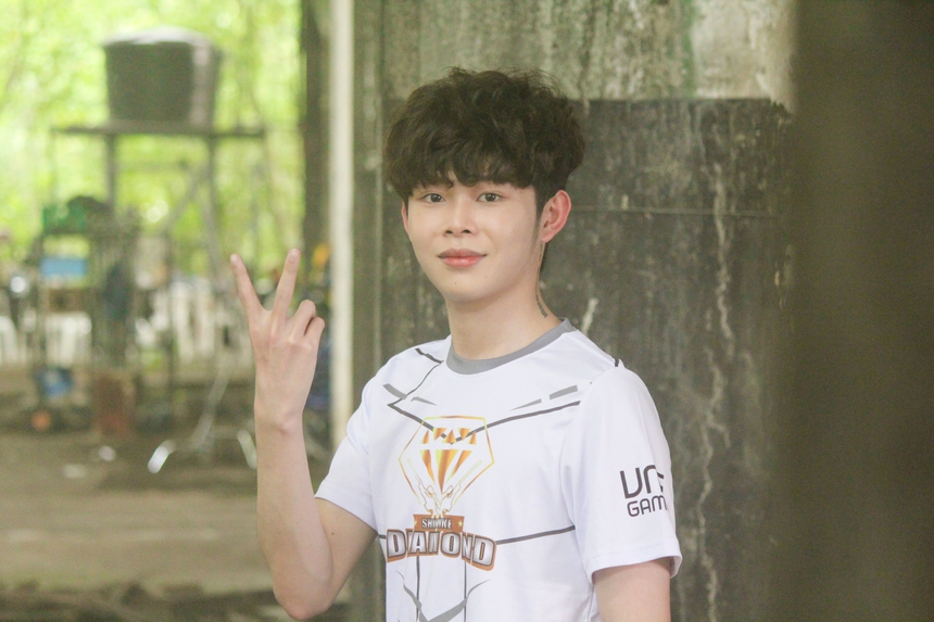 Độc quyền: Hé lộ hình ảnh thú vị của tuyển thủ Việt trong những ngày không thi đấu tại PMSL   - Ảnh 3.