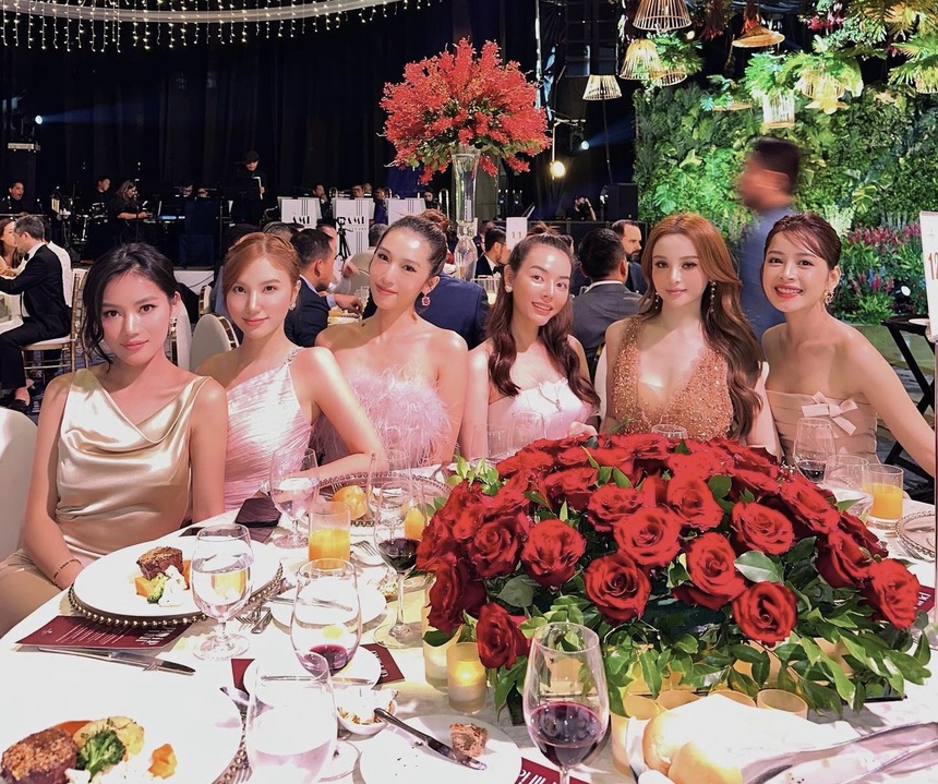 Chi Pu khi dự sự kiện của Hà Tăng - Linh Rin ăn vận thế nào mà gây chú ý? - Ảnh 2.