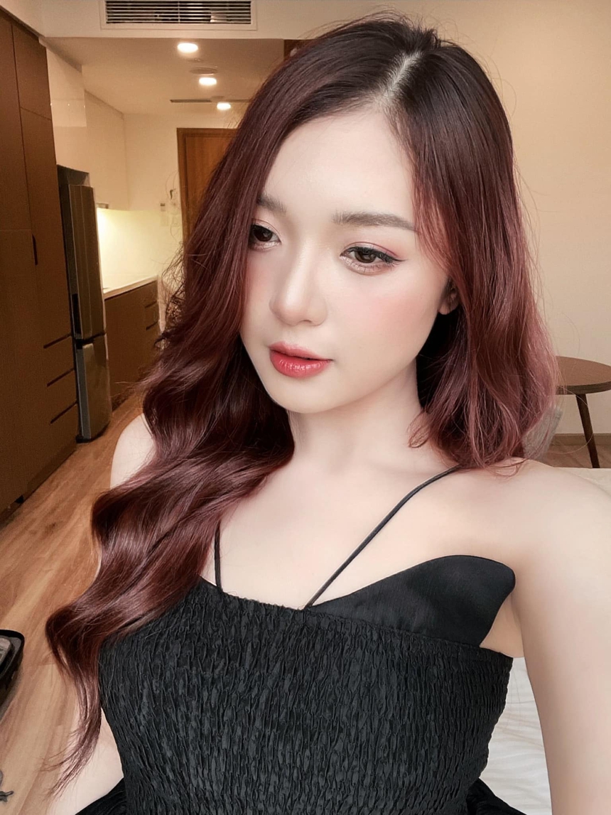 'Gái có chồng' không ngại bày tỏ tình cảm với Lai Bâng, fan hỏi ngay câu 'khó' - Ảnh 1.