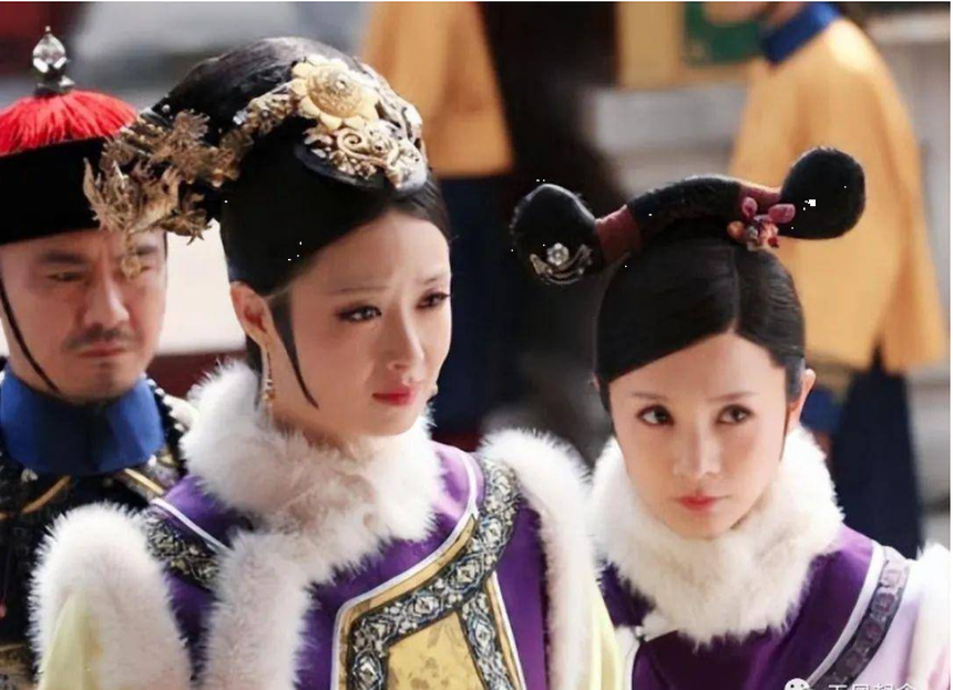 Mỹ nhân mệnh khổ: Là con tốt thí của Hoa phi và Ung Chính, bị Chân Hoàn đưa vào lãnh cung đến cái chết cũng là một ẩn số - Ảnh 4. Mỹ nhân mệnh khổ: Là con tốt thí của Hoa phi và Ung Chính, bị Chân Hoàn đưa vào lãnh cung đến cái chết cũng là một ẩn số - Ảnh 4.