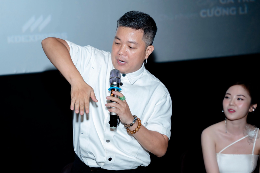 Hoàng Mèo: 'Tôi đã xin lỗi, năn nỉ vợ cũ quay lại nhưng cô ấy chỉ im lặng' - Ảnh 1. Hoàng Mèo: 'Tôi đã xin lỗi, năn nỉ vợ cũ quay lại nhưng cô ấy chỉ im lặng' - Ảnh 1.