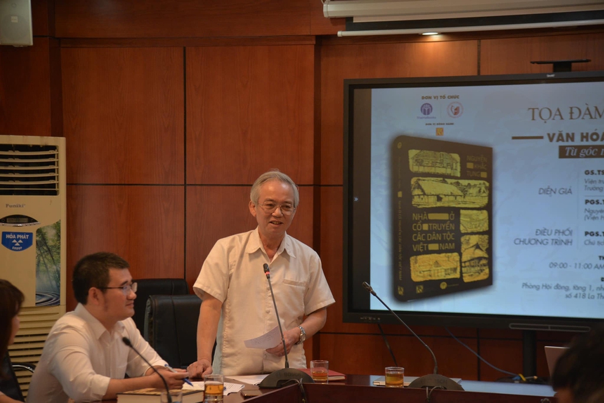 Tìm 'lối ra' cho nhà ở truyền thống tại vùng cao (kỳ 1): Từ nhà truyền thống sang… nhà gạch - Ảnh 3.