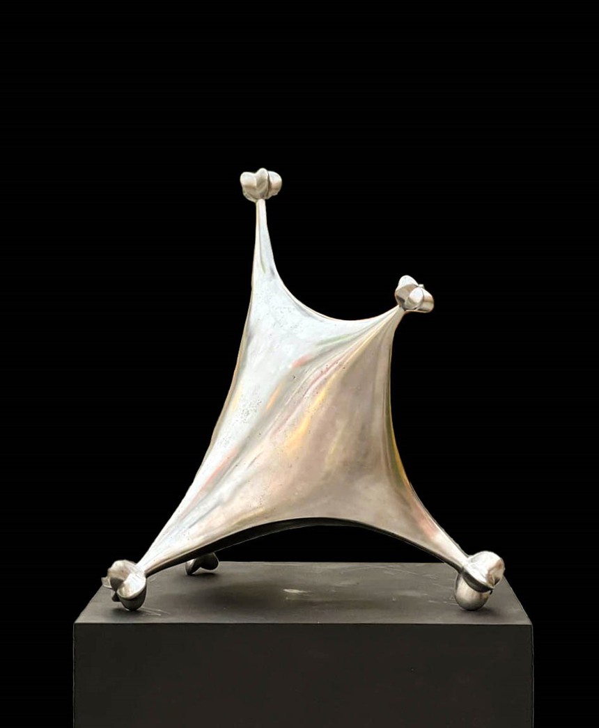 Cuộc 'hôn phối' của điêu khắc và kiến trúc đương đại Việt Nam - Ảnh 4.