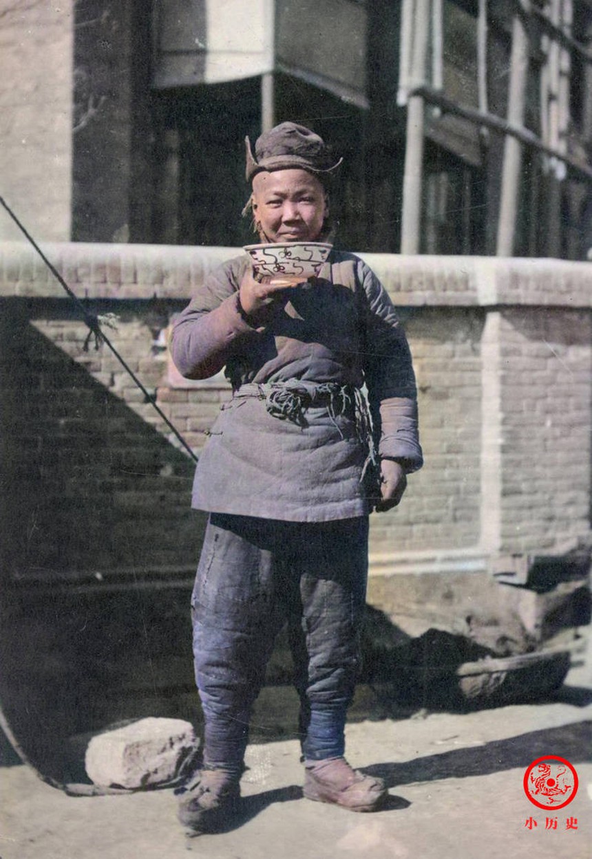 Bộ ảnh màu hiếm thời nhà Thanh: Nhan sắc của kỹ nữ chơi mạt chược gây bất ngờ lớn - Ảnh 6. Bộ ảnh màu hiếm thời nhà Thanh: Nhan sắc của kỹ nữ chơi mạt chược gây bất ngờ lớn - Ảnh 6.