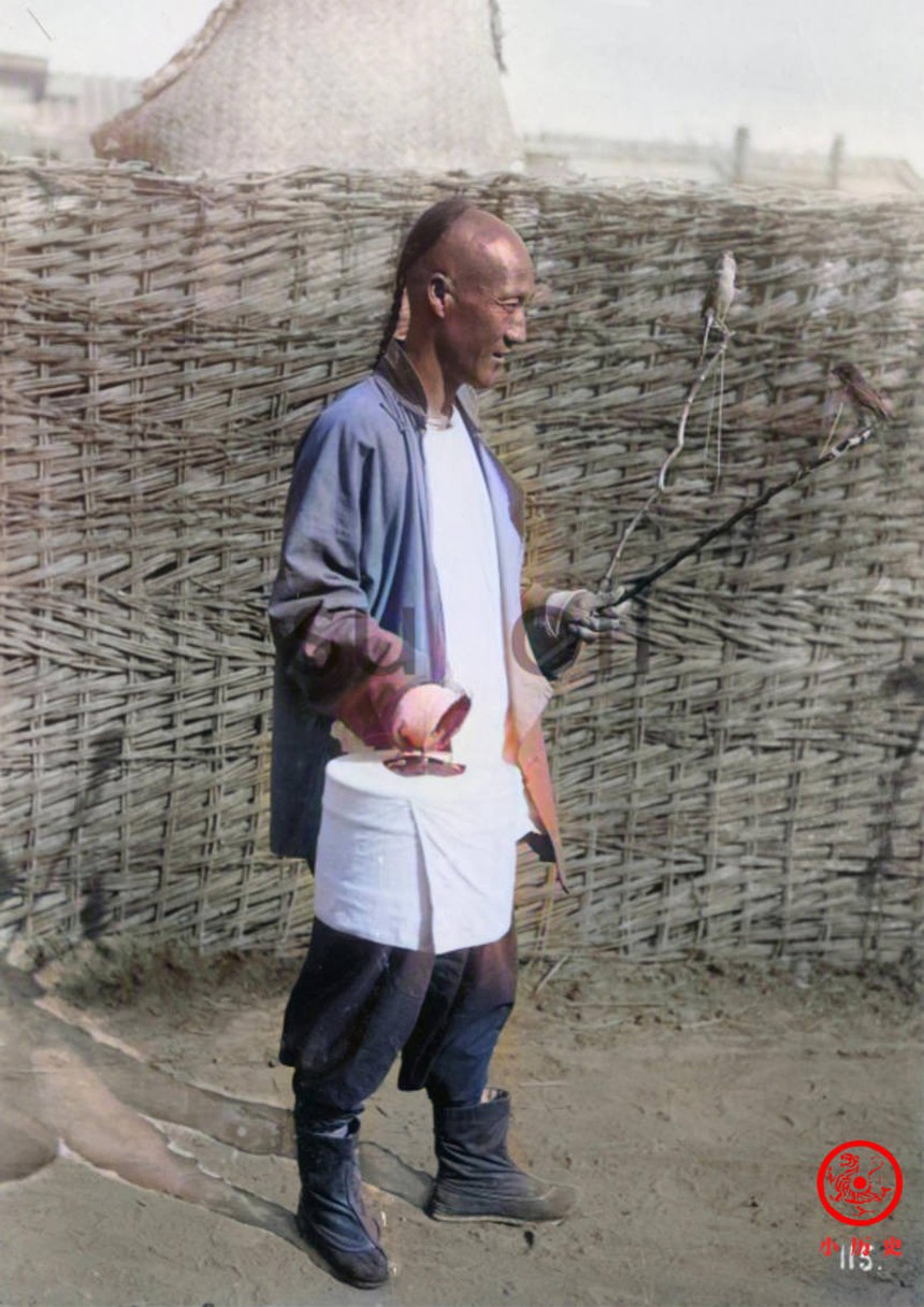 Bộ ảnh màu hiếm thời nhà Thanh: Nhan sắc của kỹ nữ chơi mạt chược gây bất ngờ lớn - Ảnh 9. Bộ ảnh màu hiếm thời nhà Thanh: Nhan sắc của kỹ nữ chơi mạt chược gây bất ngờ lớn - Ảnh 9.