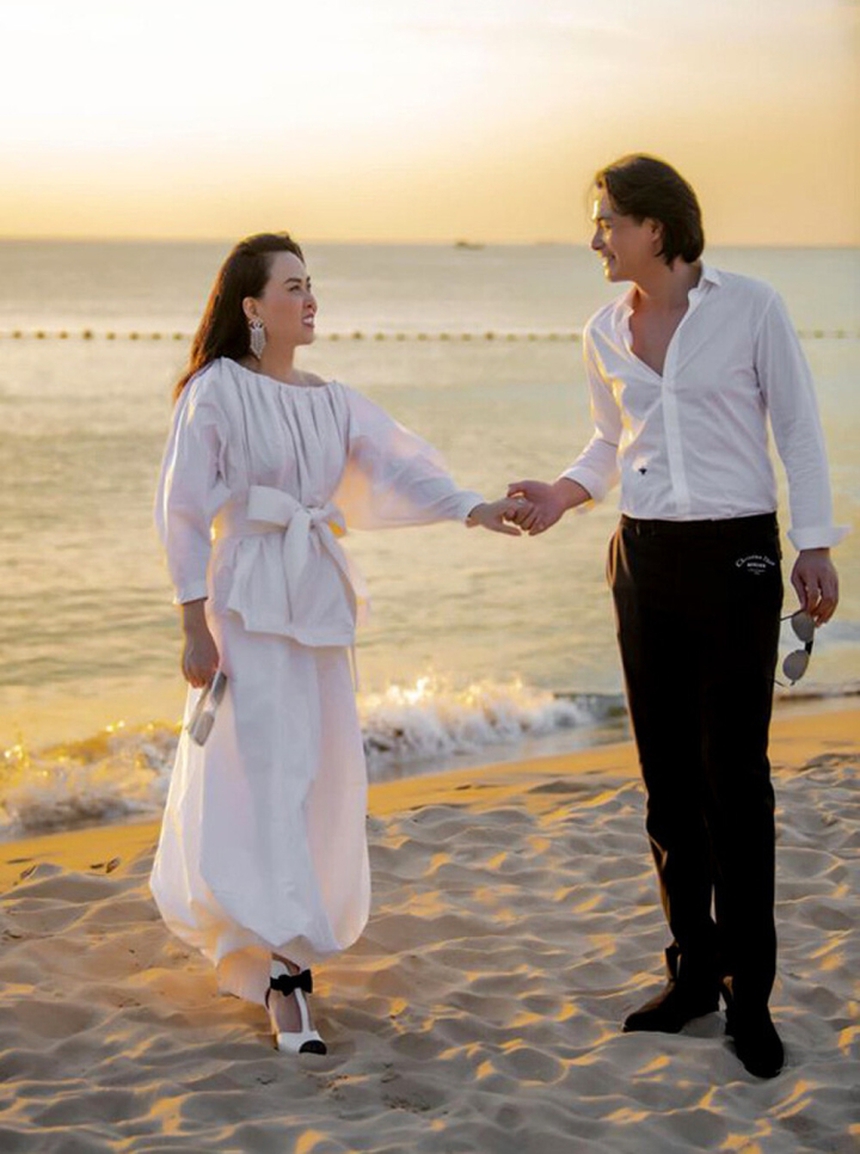 Hậu ly hôn, Lê Phương hạnh phúc bên chồng trẻ kém tuổi, Quách Ngọc Ngoan lao đao nợ nần, tình duyên tan vỡ  - Ảnh 4.