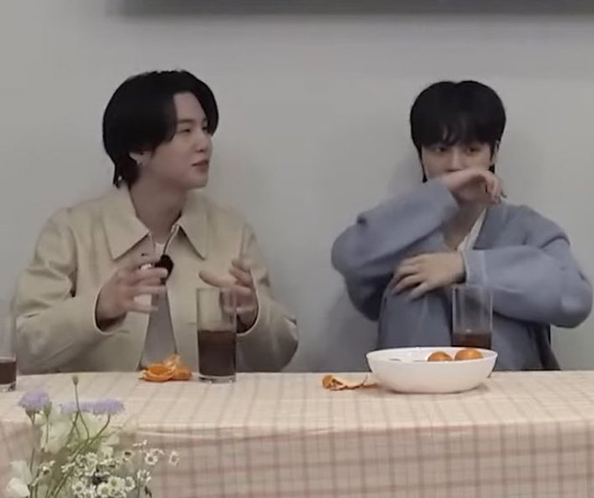 Suga và Jimin 'bóc trần' cách đối xử của Bang Si Hyuk với BTS khi còn là thực tập sinh - Ảnh 2.