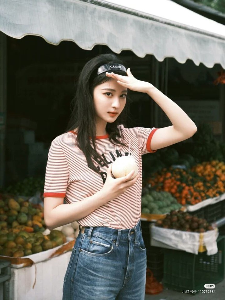 Vương sở nhiên tiểu Lưu Diệc Phi - Ảnh 1. Vương sở nhiên tiểu Lưu Diệc Phi - Ảnh 1.