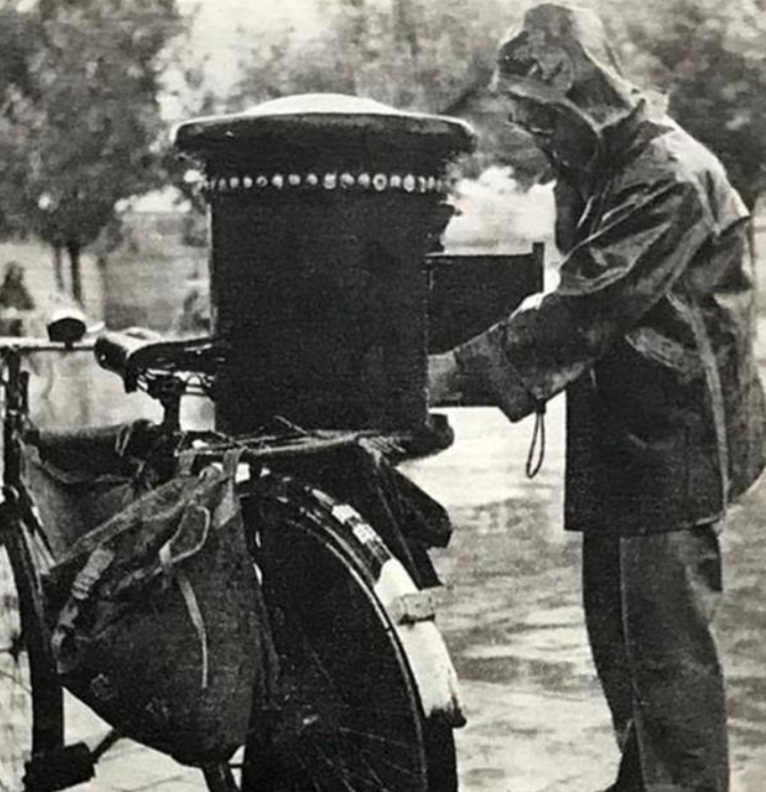 Tiết lộ 5 nghề vàng của thập niên 80, 90: Mọi người "trầy da tróc vảy" để được ứng tuyển nhưng ngày nay lỗi thời, chẳng ai thèm để ý - Ảnh 3.