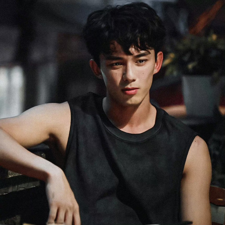 Nào phải La Vân Hi, đây mới là nam chính hot nhất hiện nay: Phim hết rồi mà vẫn hạng 1 dai dẳng, hình mẫu chị em mê tít là đây - Ảnh 7. Nào phải La Vân Hi, đây mới là nam chính hot nhất hiện nay: Phim hết rồi mà vẫn hạng 1 dai dẳng, hình mẫu chị em mê tít là đây - Ảnh 7.