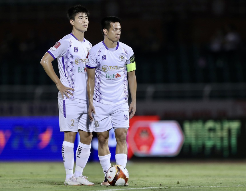 Bóng đá Việt Nam ngày 13/4: Hà Nội vs Hải Phòng (19h15), TPHCM vs Bình Định (19h15) - Ảnh 1.