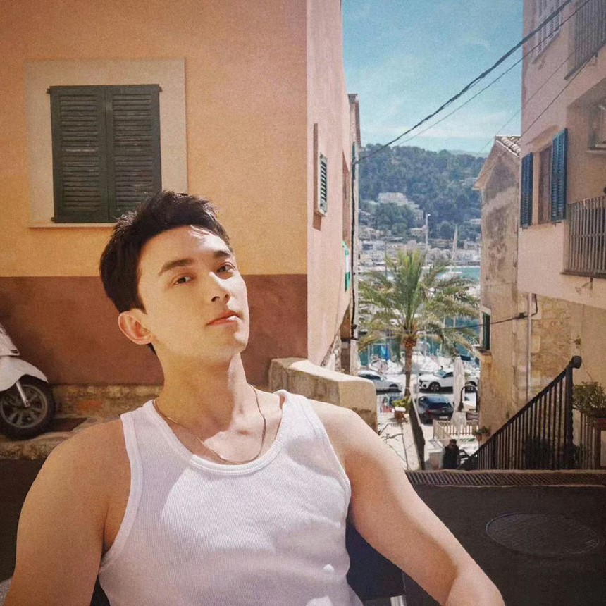 Nào phải La Vân Hi, đây mới là nam chính hot nhất hiện nay: Phim hết rồi mà vẫn hạng 1 dai dẳng, hình mẫu chị em mê tít là đây - Ảnh 2. Nào phải La Vân Hi, đây mới là nam chính hot nhất hiện nay: Phim hết rồi mà vẫn hạng 1 dai dẳng, hình mẫu chị em mê tít là đây - Ảnh 2.