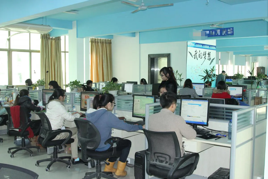 Chi 5 tỷ/năm mời CEO công ty lớn hơn về làm quản lý để “cải tổ” nhưng suýt phá sản: Áp dụng phương pháp không đúng chỗ, dù hay đến mấy cũng thành sai - Ảnh 2.