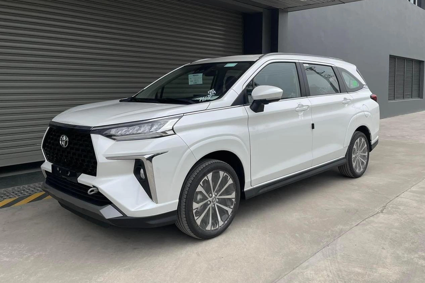 Mitsubishi Xpander bán chạy kỷ lục, lần đầu lên ngôi vua doanh số Việt Nam năm nay, cách biệt hoàn toàn tốp dưới - Ảnh 3. Mitsubishi Xpander bán chạy kỷ lục, lần đầu lên ngôi vua doanh số Việt Nam năm nay, cách biệt hoàn toàn tốp dưới - Ảnh 3.