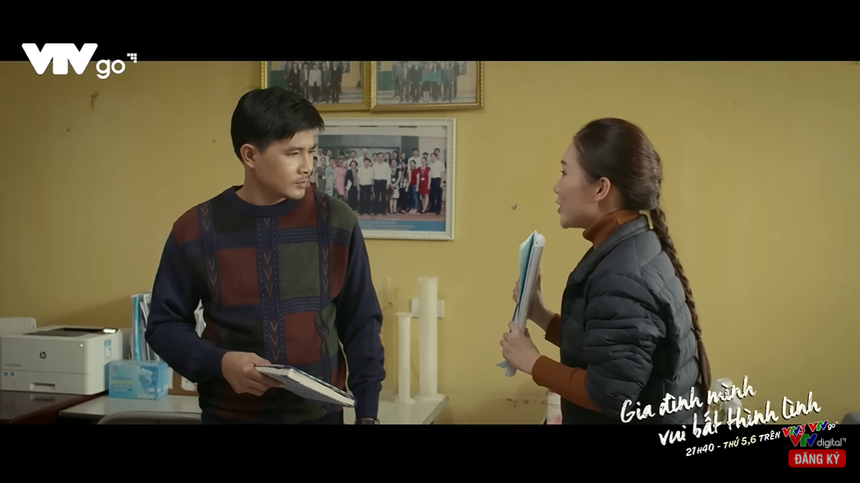 'Gia đình mình vui bất thình lình' tập 11: Bà Cúc tự hào về con dâu, 'trà xanh' tiếp cận Công - Ảnh 7. 'Gia đình mình vui bất thình lình' tập 11: Bà Cúc tự hào về con dâu, 'trà xanh' tiếp cận Công - Ảnh 7.