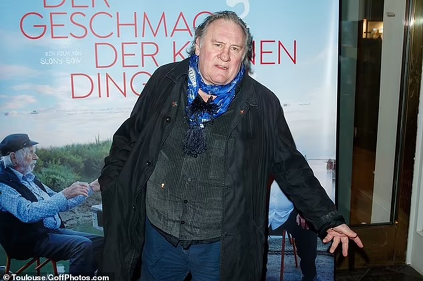 Huyền thoại điện ảnh Pháp Gérard Depardieu bị 13 phụ nữ cáo buộc có hành vi không phù hợp - Ảnh 1.