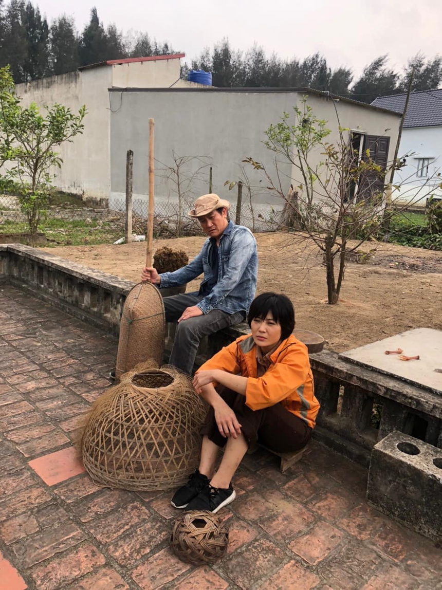 NSƯT Hoàng Hải "Cuộc đời vẫn đẹp sao": Đã lên chức ông nội nhưng bạn diễn vẫn nhận xét điều bất ngờ này  - Ảnh 4.