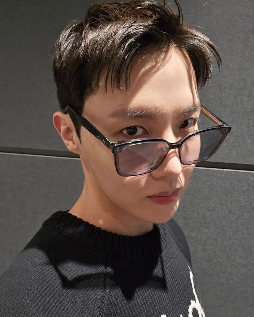 J-Hope BTS đã có ngày nhập ngũ chính thức - Ảnh 3.
