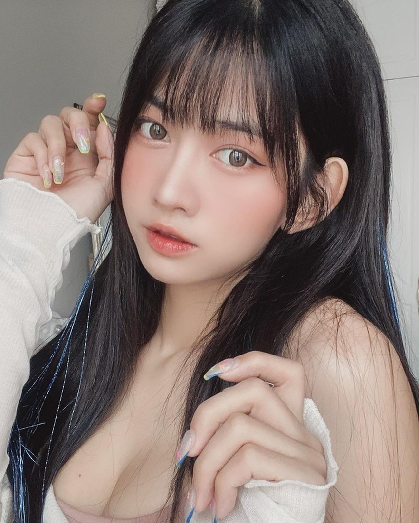 Khi 'chiến thần mạng' lên đồ đi xin lỗi: Team Việt Nam chung công thức thục nữ ngoan hiền, mỹ nhân Hàn sẵn sàng phô diễn mặt mộc 'hối cải' - Ảnh 6. Khi 'chiến thần mạng' lên đồ đi xin lỗi: Team Việt Nam chung công thức thục nữ ngoan hiền, mỹ nhân Hàn sẵn sàng phô diễn mặt mộc 'hối cải' - Ảnh 6.