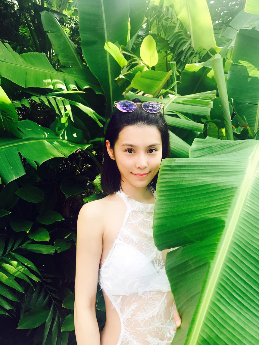 Phi tần bị chê 'nhìn như đàn ông' ở Như Ý Truyện hóa ra là mỹ nhân gợi cảm, từng đến Việt Nam khoe sắc mà không ai nhận ra? - Ảnh 5.