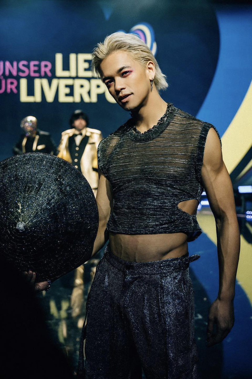 Trọng Hiếu đu trend 'Flower' của Jisoo nhưng lạ lắm! - Ảnh 8.