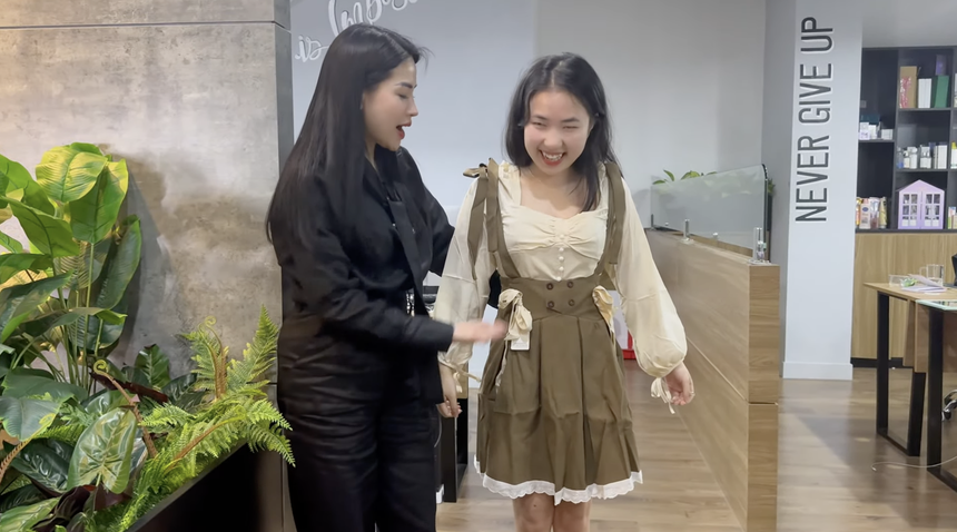 Võ Hà Linh - Ảnh 5. Võ Hà Linh - Ảnh 5.