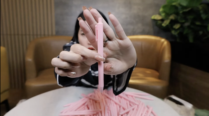 Võ Hà Linh - Ảnh 11. Võ Hà Linh - Ảnh 11.