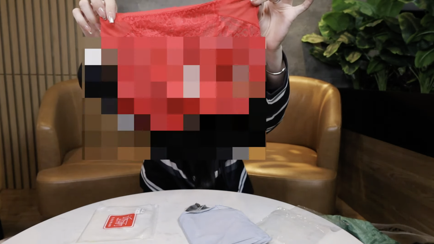 Võ Hà Linh - Ảnh 7. Võ Hà Linh - Ảnh 7.