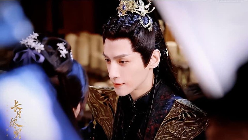 Dân tình phấn khích với loạt mỹ nam một thời bị 'giấu' trong Trường nguyệt tẫn minh, nhan sắc lẫn khí chất bỏ xa La Vân Hi? - Ảnh 1.