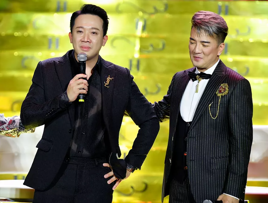 Hào quang mục ruỗng nhìn từ ảo vọng showbiz - Ảnh 1. Hào quang mục ruỗng nhìn từ ảo vọng showbiz - Ảnh 1.