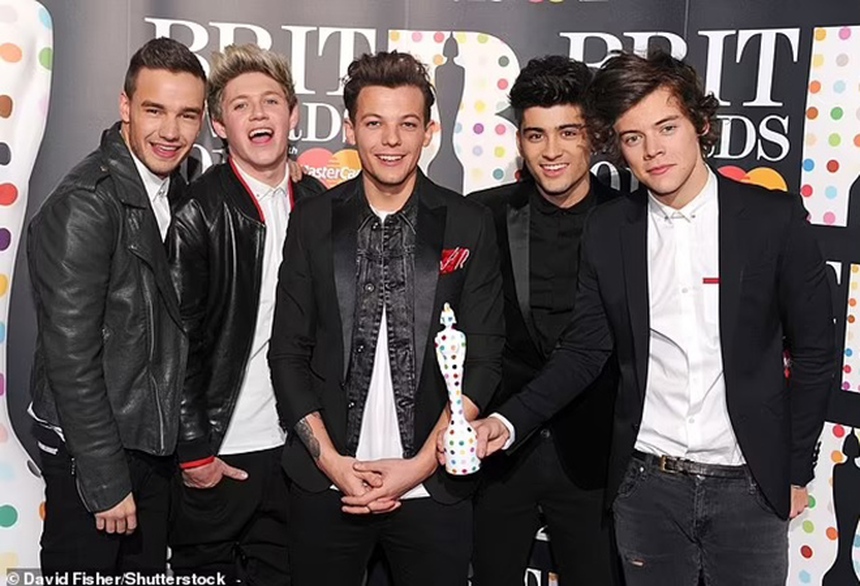 One Direction tái hợp lần đầu sau 8 năm cho tập cuối cùng của James Corden? - Ảnh 4.