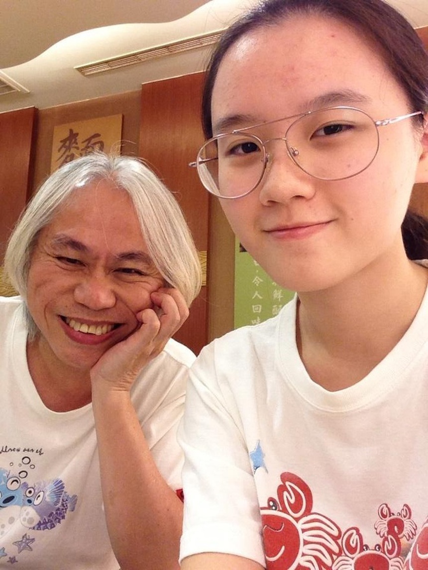 Vợ trẻ Lý Khôn Thành tiết lộ được thừa kế gia tài đồ cổ hàng tỷ đồng, nhưng 'tài sản lớn nhất' lại là thứ khác - Ảnh 4.