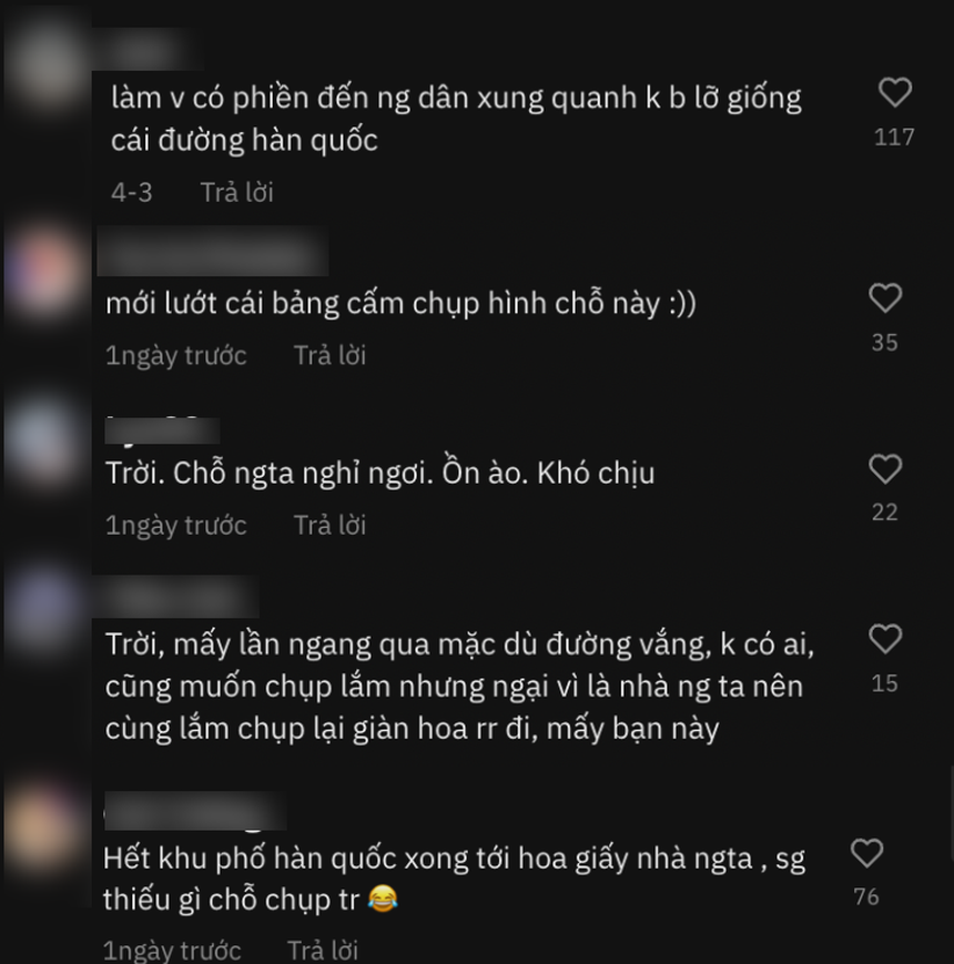 Dù đã treo biển cấm chụp hình, nhưng con đường hoa giấy hot nhất TP.HCM vẫn đông đúc người bất chấp đến "sống ảo" - Ảnh 9. Dù đã treo biển cấm chụp hình, nhưng con đường hoa giấy hot nhất TP.HCM vẫn đông đúc người bất chấp đến "sống ảo" - Ảnh 9.