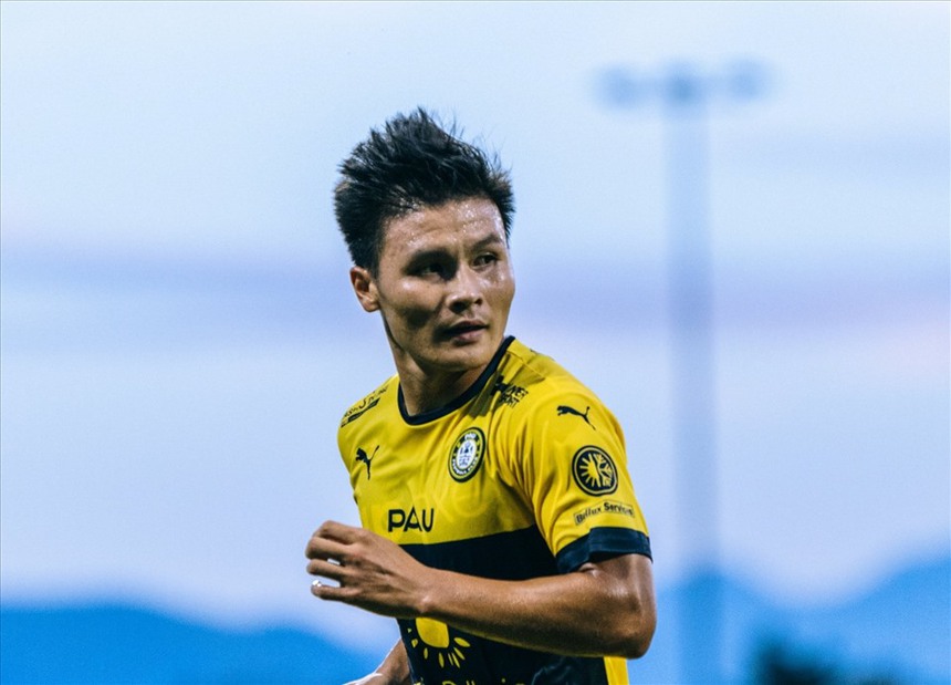 Đại diện của Quang Hải tố Pau FC "thiếu tôn trọng", hé lộ sắp có biến với cựu sao Hà Nội FC? - Ảnh 1.