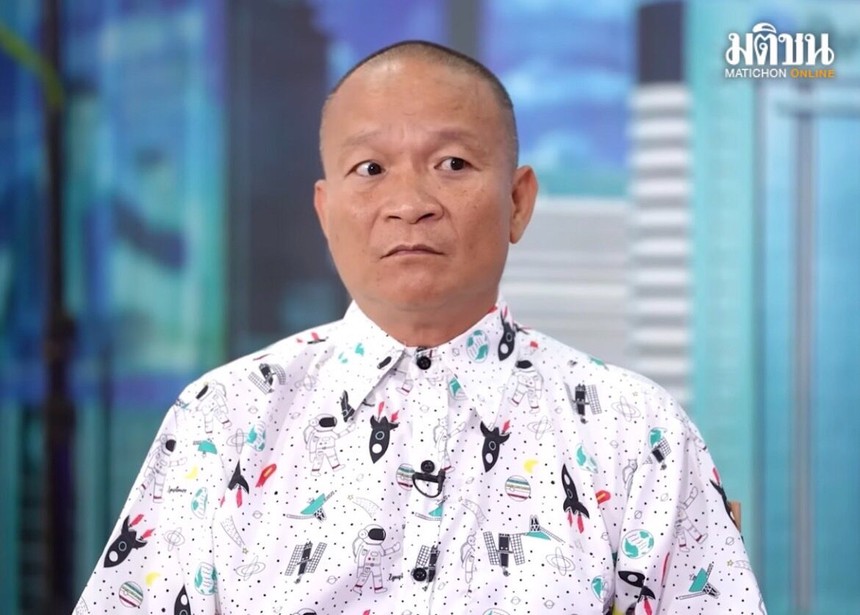 Hi hữu: Diễn viên hài gạo cội vui chơi Songkran nhưng không may trượt chân ngã, gãy 3 xương sườn - Ảnh 7.