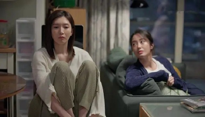 Xuất hiện phim 'thảm họa' với rating 0%, có đến 5 nữ chính nhưng ai cũng diễn dở tệ! - Ảnh 8.