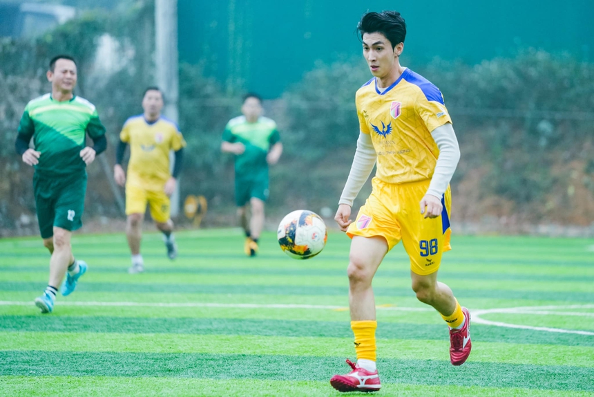 Bình An muốn đi đá bóng cùng Quế Ngọc Hải nhưng phải làm một điều cho 'nóc nhà' Phương Nga - Ảnh 3.