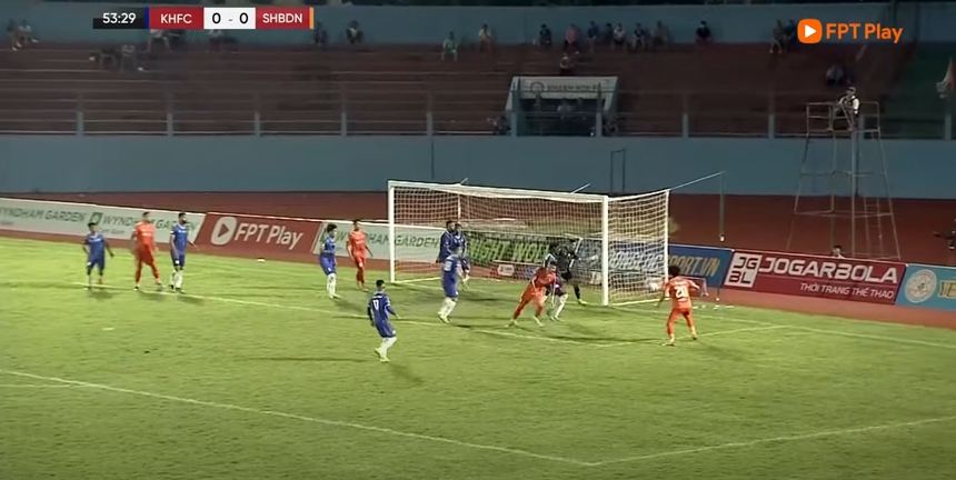 Khung thành 'ma ám' giúp Khánh Hòa 4 lần liên tiếp thoát thua trước Đà Nẵng - Ảnh 2.