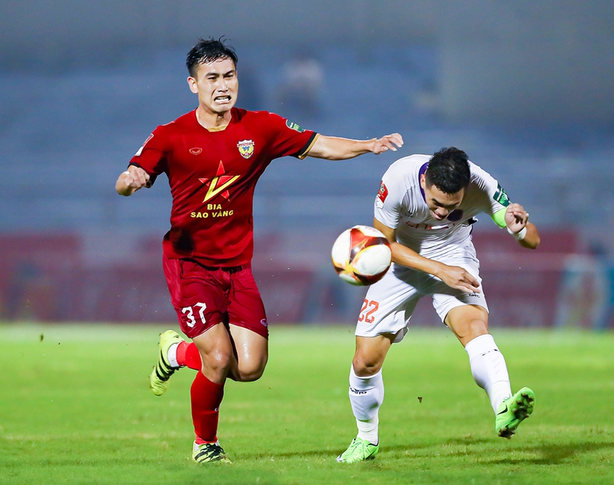 Chuyện gì đang diễn ra với Tiến Linh và B.Bình Dương - Ảnh 1. Chuyện gì đang diễn ra với Tiến Linh và B.Bình Dương - Ảnh 1.