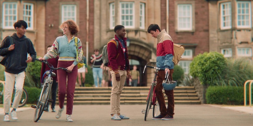 Sex Education đối mặt thất bại vì một sự kiện có thật, khiến dàn cast 'tan đàn xẻ nghé' không có ngày gặp lại - Ảnh 3.