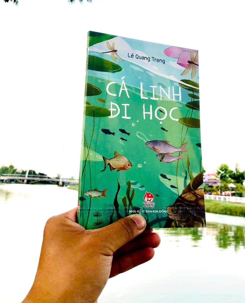 Đọc 'Cá Linh đi học': Chú cá nhỏ giữa dòng Mê Kông hùng vĩ - Ảnh 2. Đọc 'Cá Linh đi học': Chú cá nhỏ giữa dòng Mê Kông hùng vĩ - Ảnh 2.