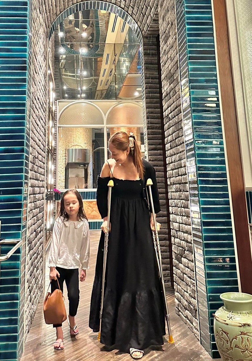 Lan Phương chia sẻ tình trạng chân nghiêm trọng vì mải đóng phim - Ảnh 3.