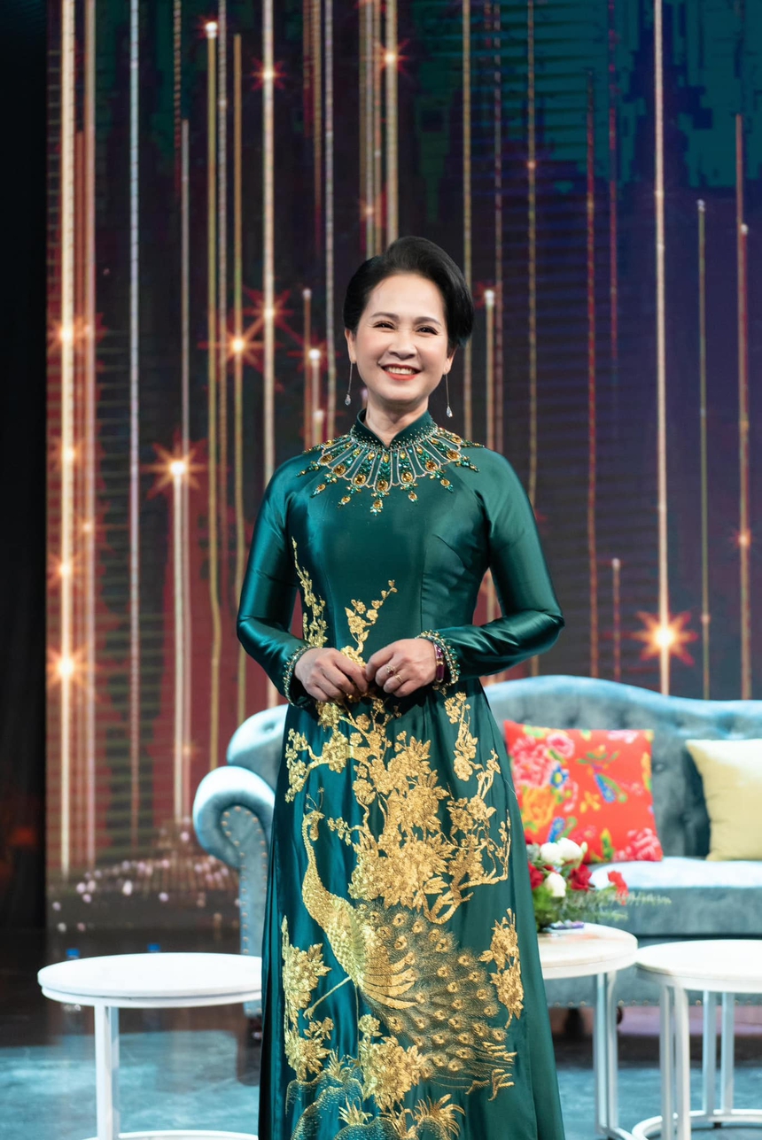 Chiêm ngưỡng nhan sắc "hội phụ nữ" trong Gia đình mình vui bất thình lình - Ảnh 6.