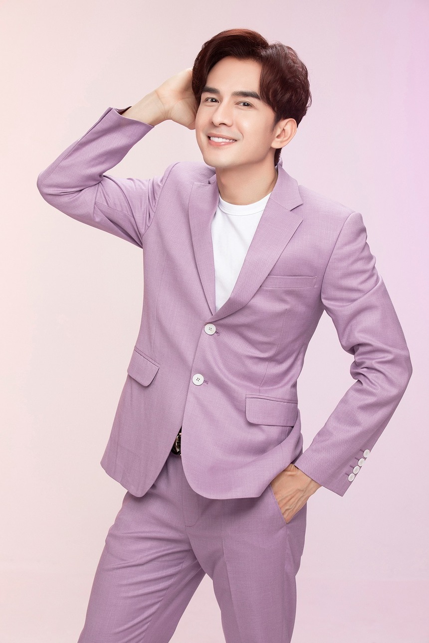 Ngô Kiến Huy không dám nhận 'hack tuổi' khi đứng cạnh nam thần này - Ảnh 5.